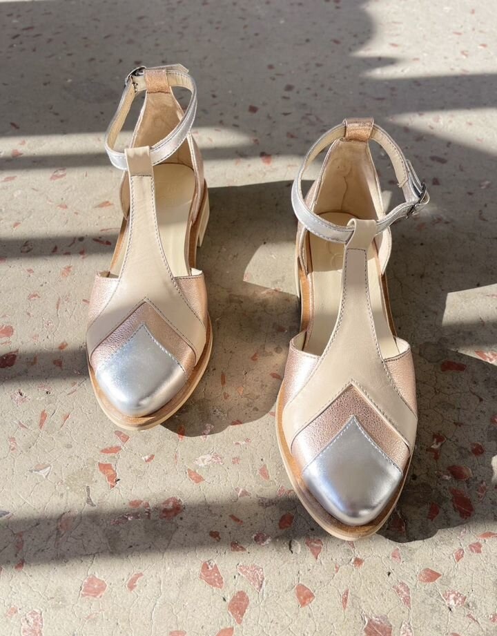 Туфли — Мира