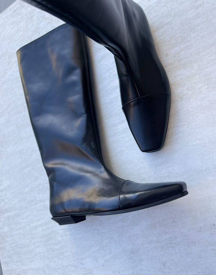 Сапоги - Аиси