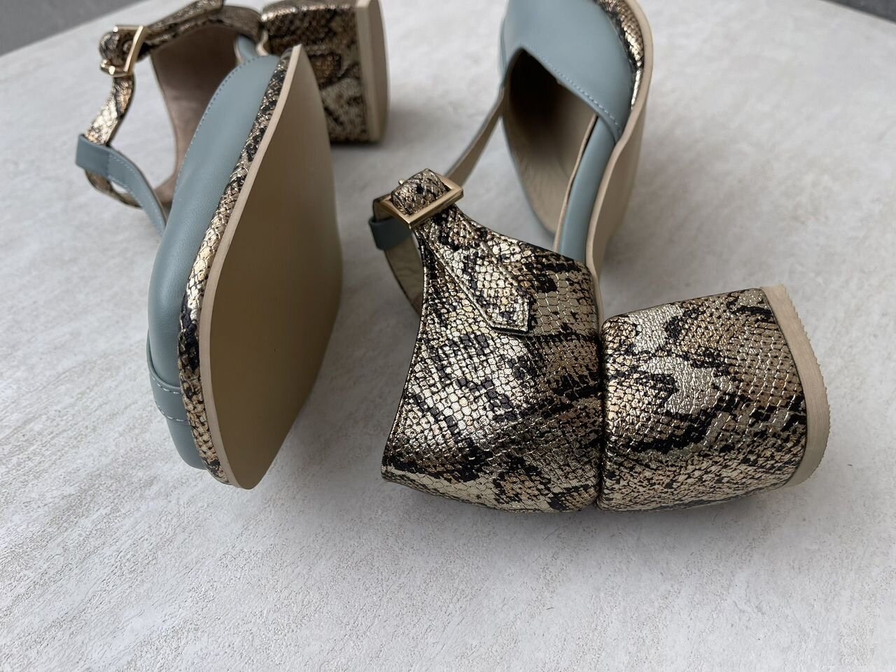 Туфли - Мирони, с Т-образной перемычкой